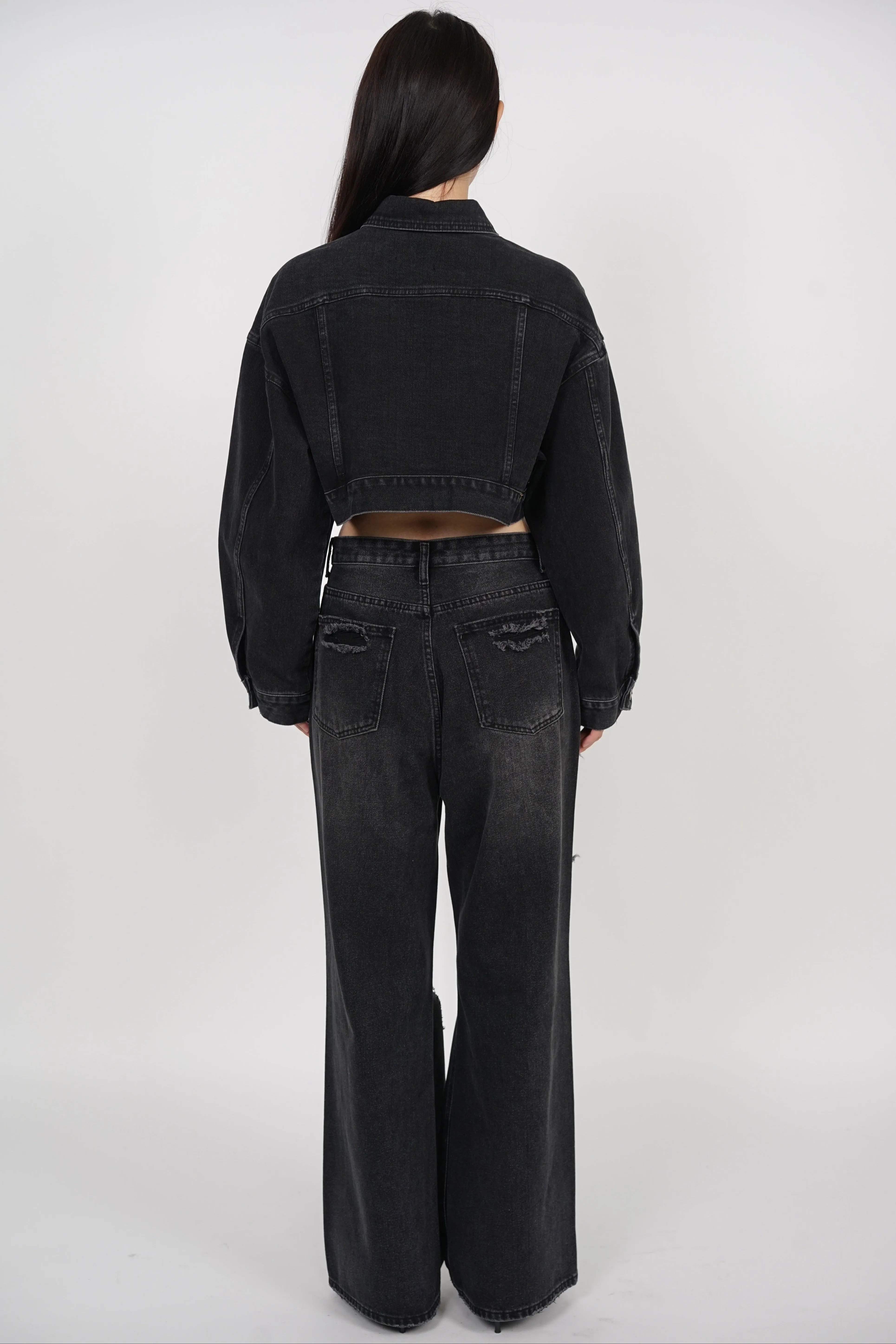 Baggy Ripped Jeans in Washed Black