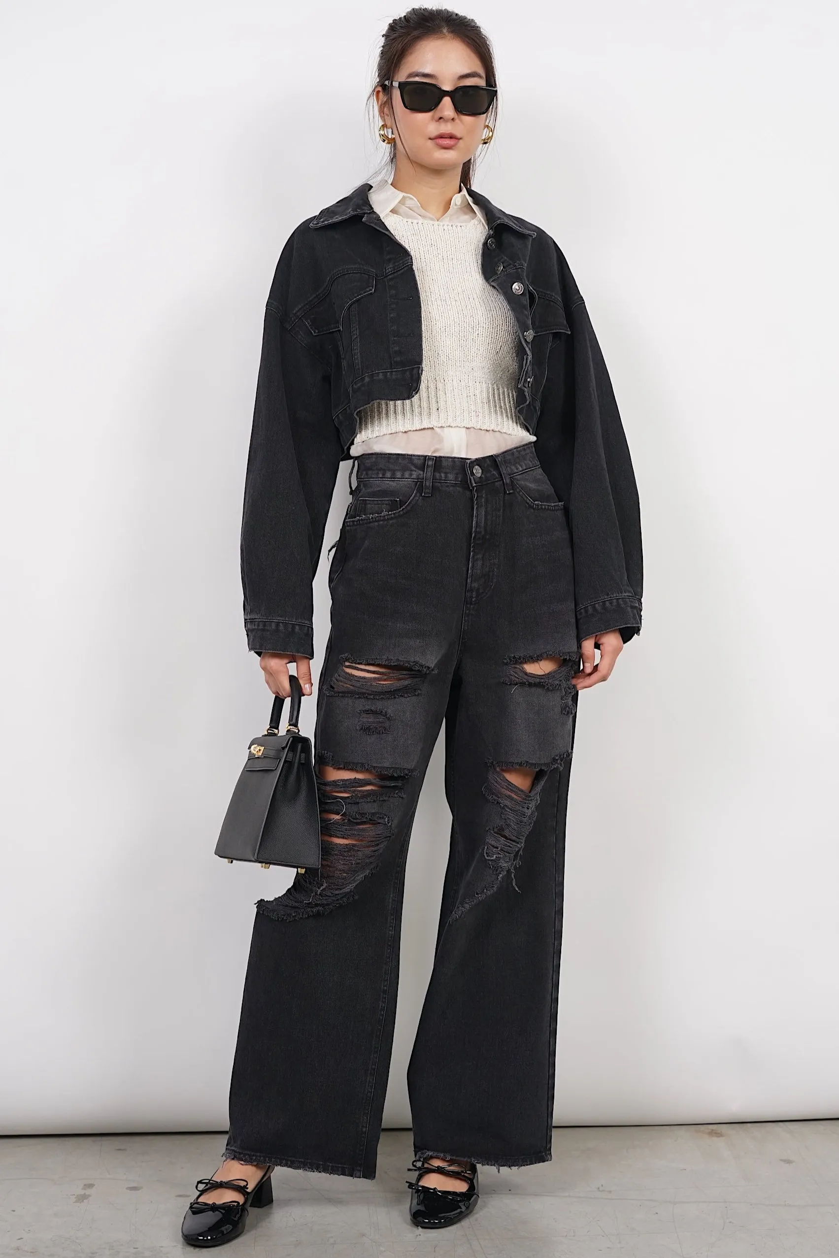 Baggy Ripped Jeans in Washed Black