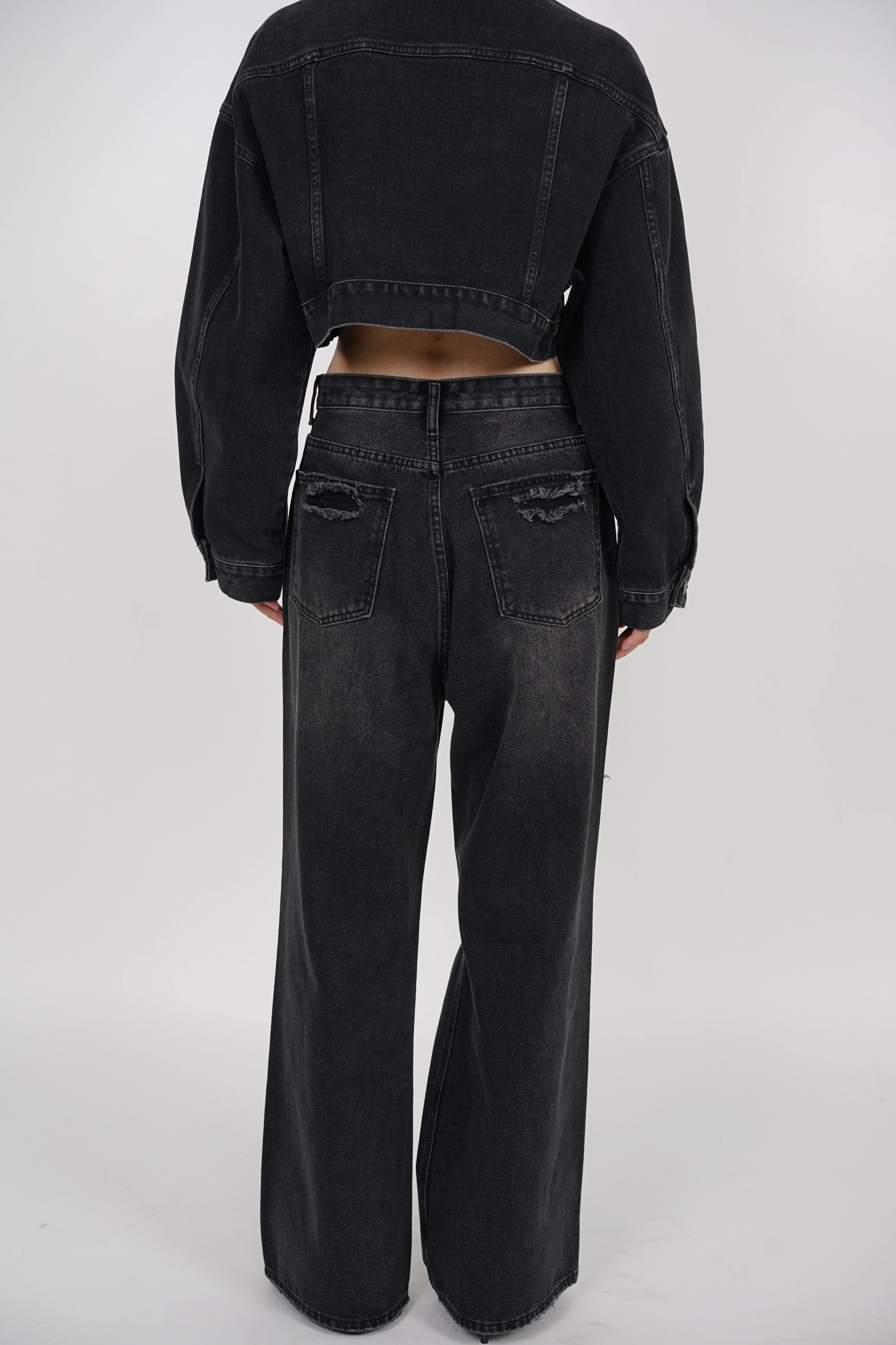 Baggy Ripped Jeans in Washed Black