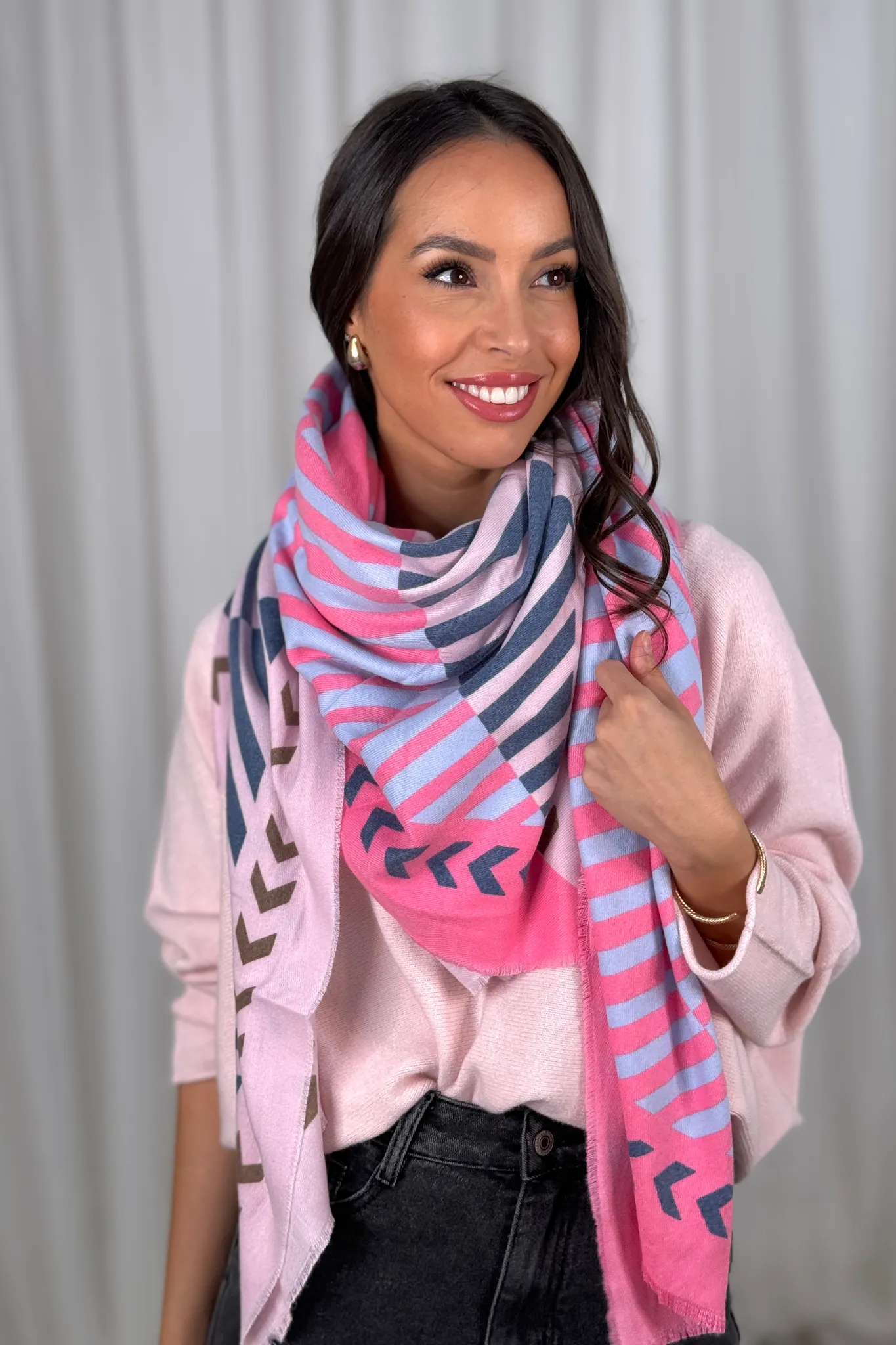 Carly Geometric Print Scarf In Pink Mix
