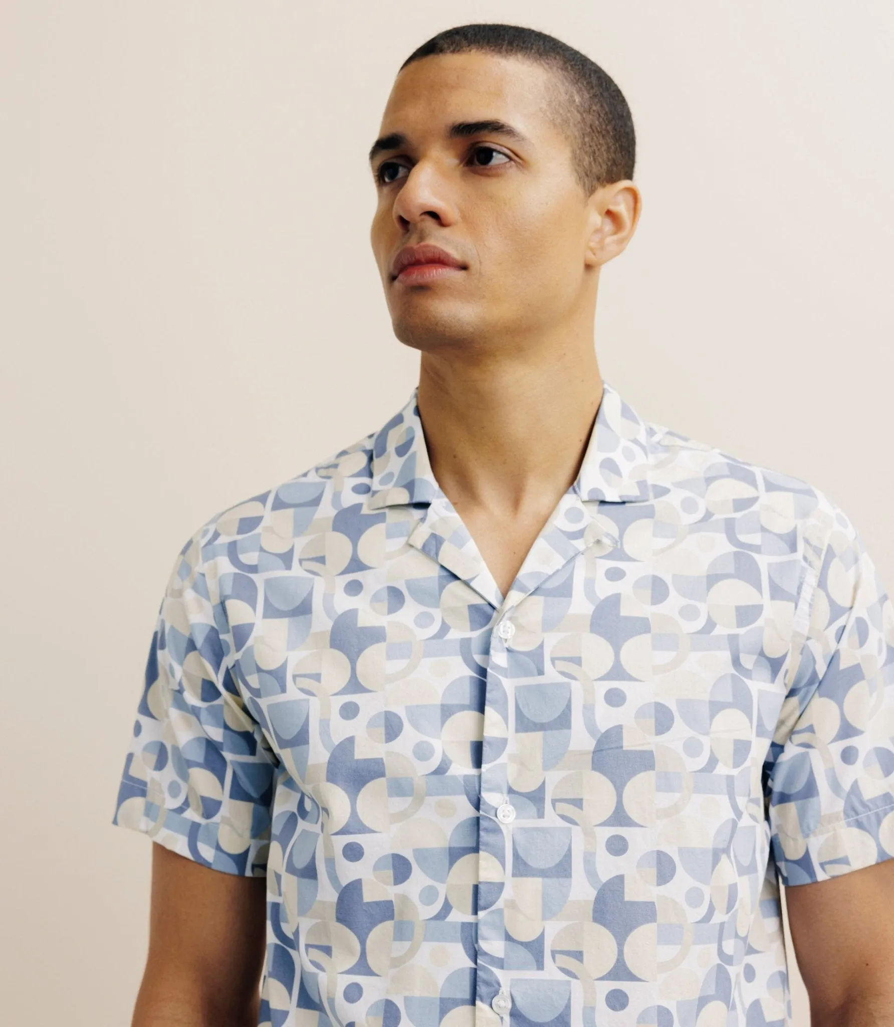 Chemise droite manches courtes bleue