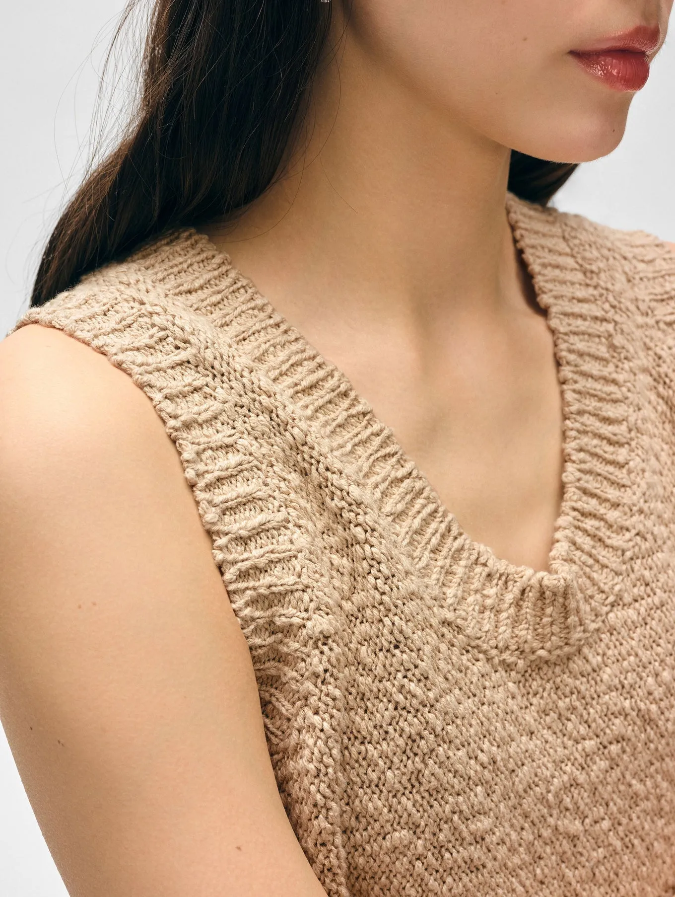 COTTON SLUB FRINGE TANK IN SABLE