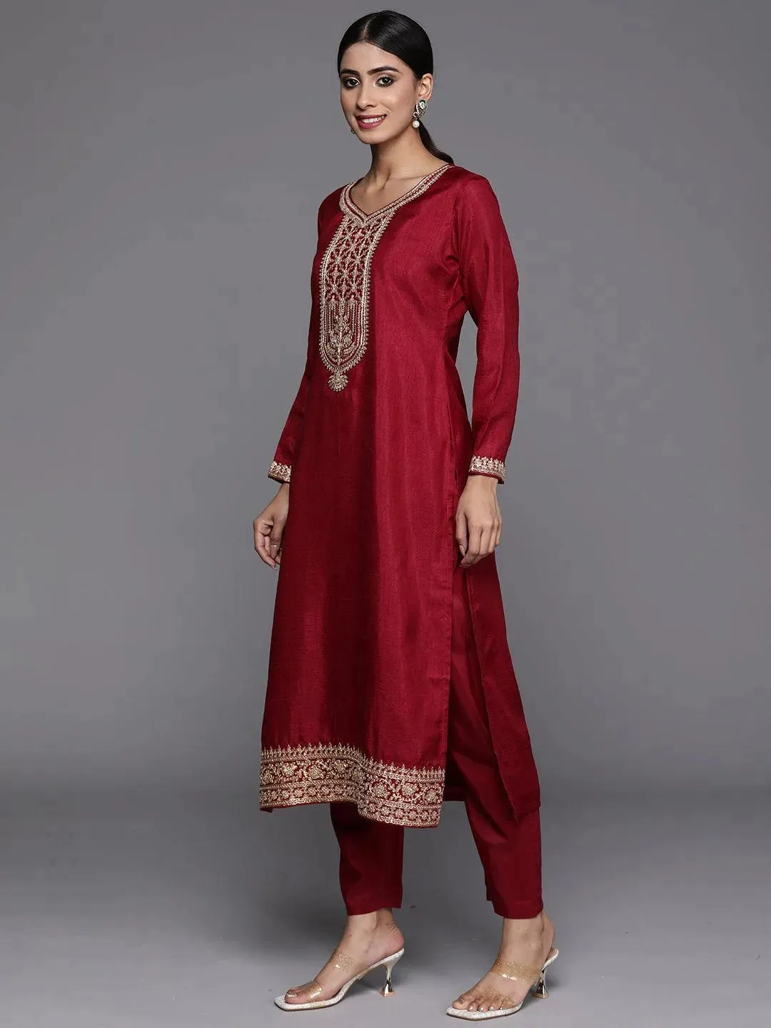 Maroon Printed Silk Blend Straight Kurta With Trousers & Dupatta