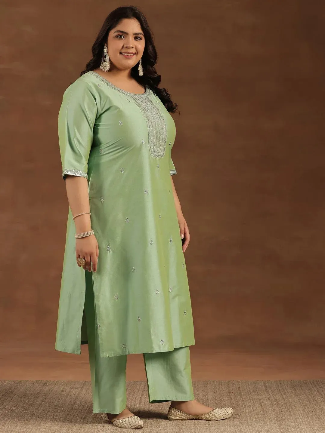 Plus Size Green Embroidered Silk Blend Straight Suit With Dupatta