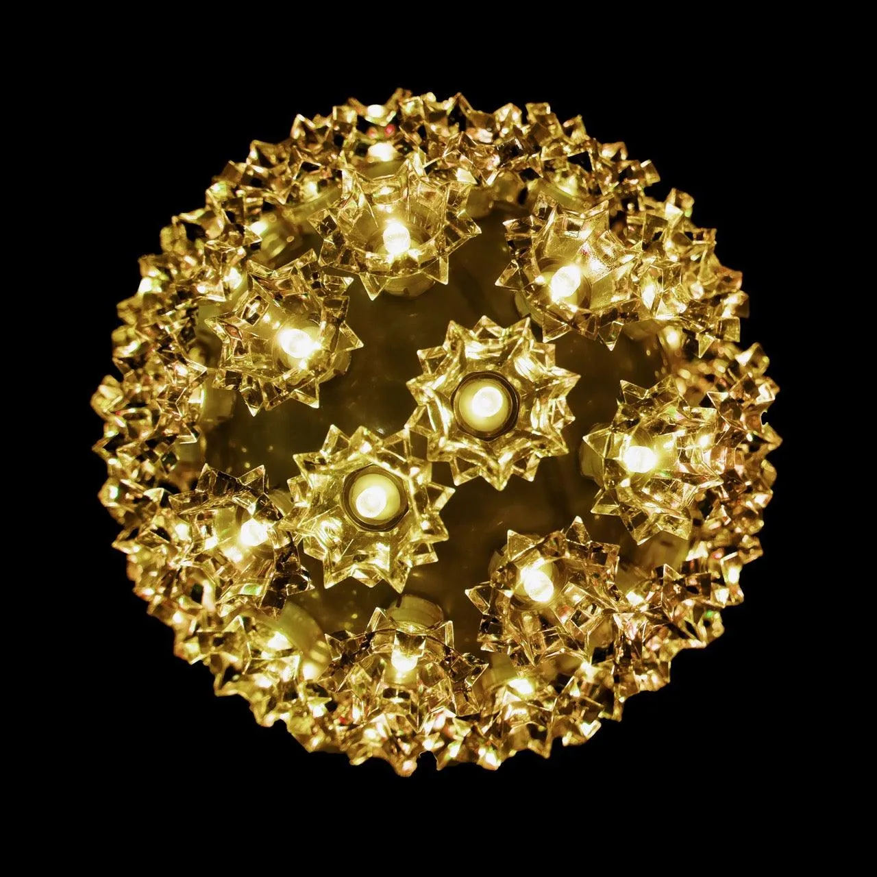 Retro Sphere - 6"