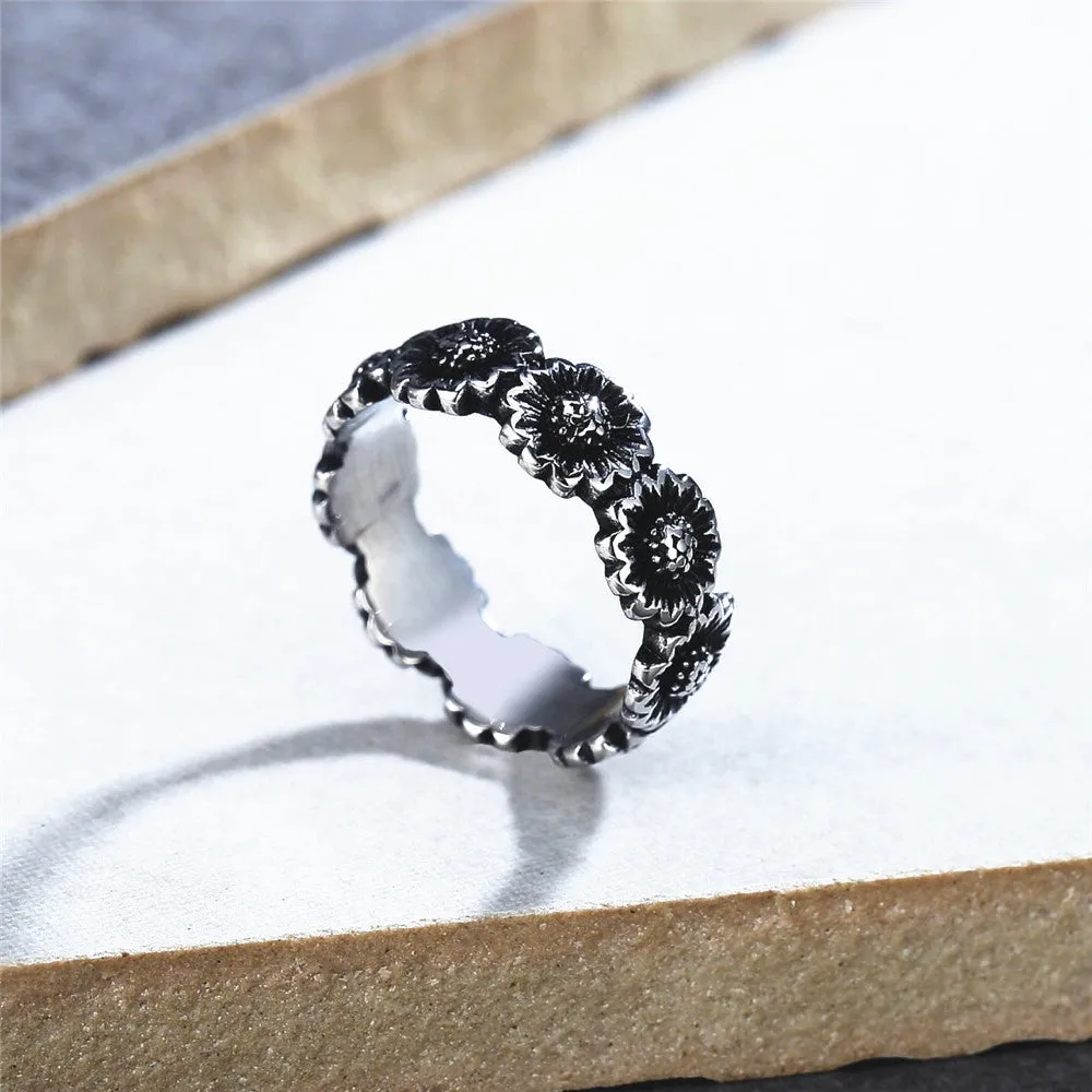 Retro Sunflower Titanium Steel Ring for European and American Personalized Style